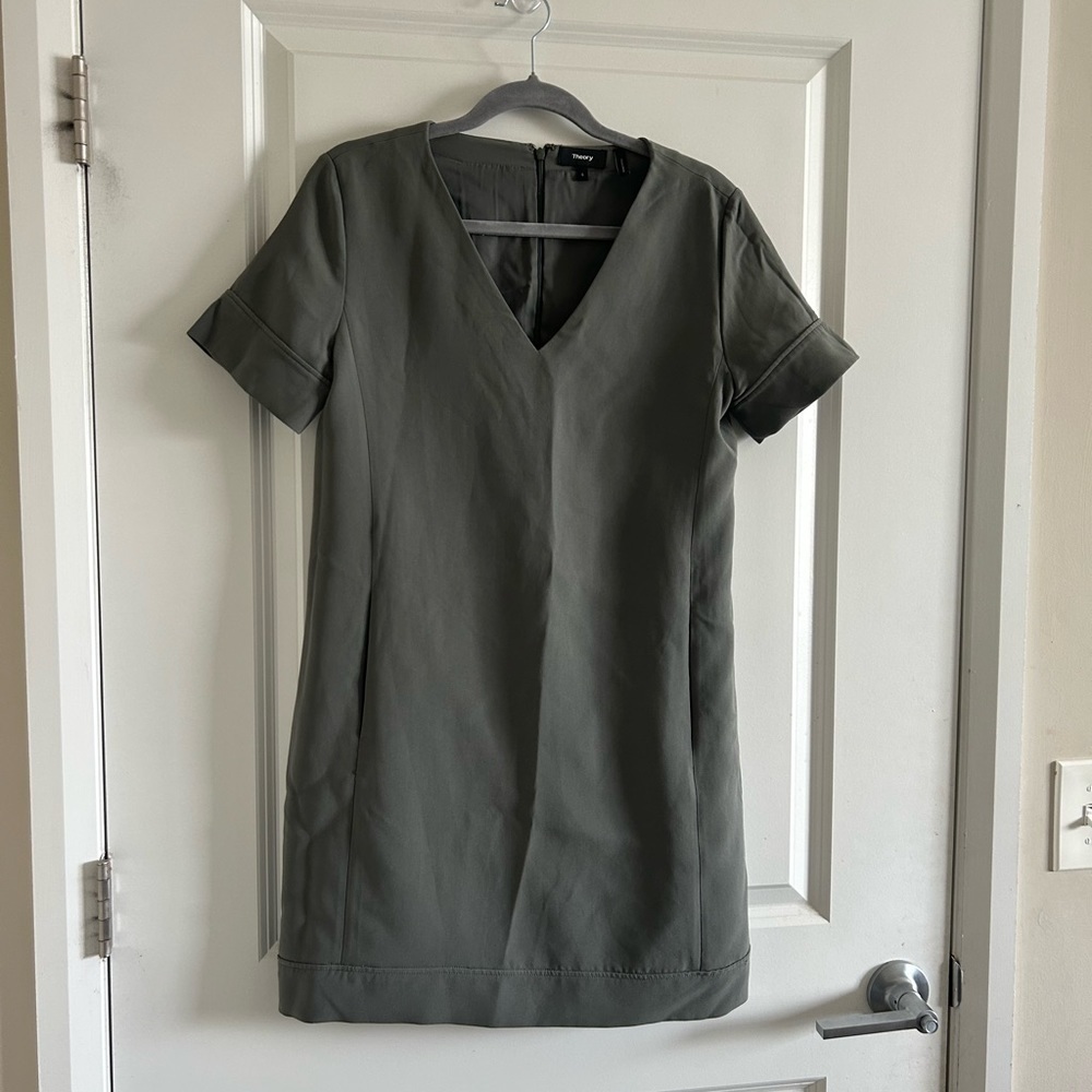 THEORY Green Dress Size 6